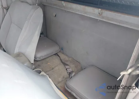 2001 Nissan Frontier Xe z USA, uszkodzony, nr VIN 1N6DD26S11C396561